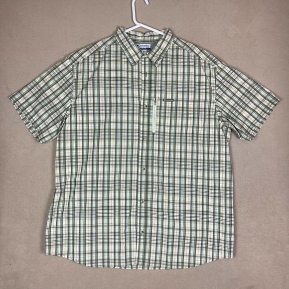 Columbia Shirt Adult 2XL Green/White Plaid Outdoor‎ Short Sleeve Pocket Mens - Picture 1 of 9